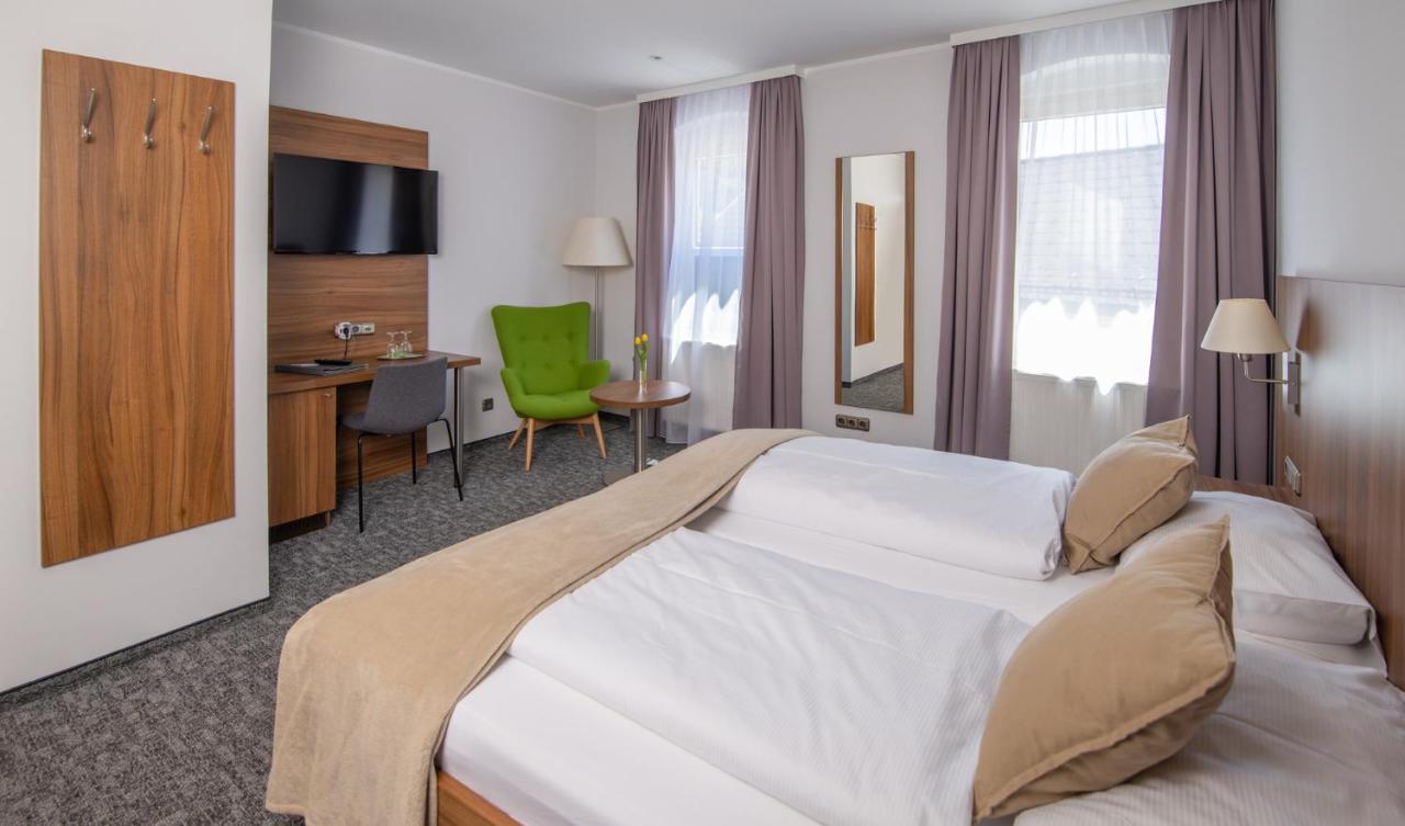 Seehotel Im Weyer Gmunden Exterior photo