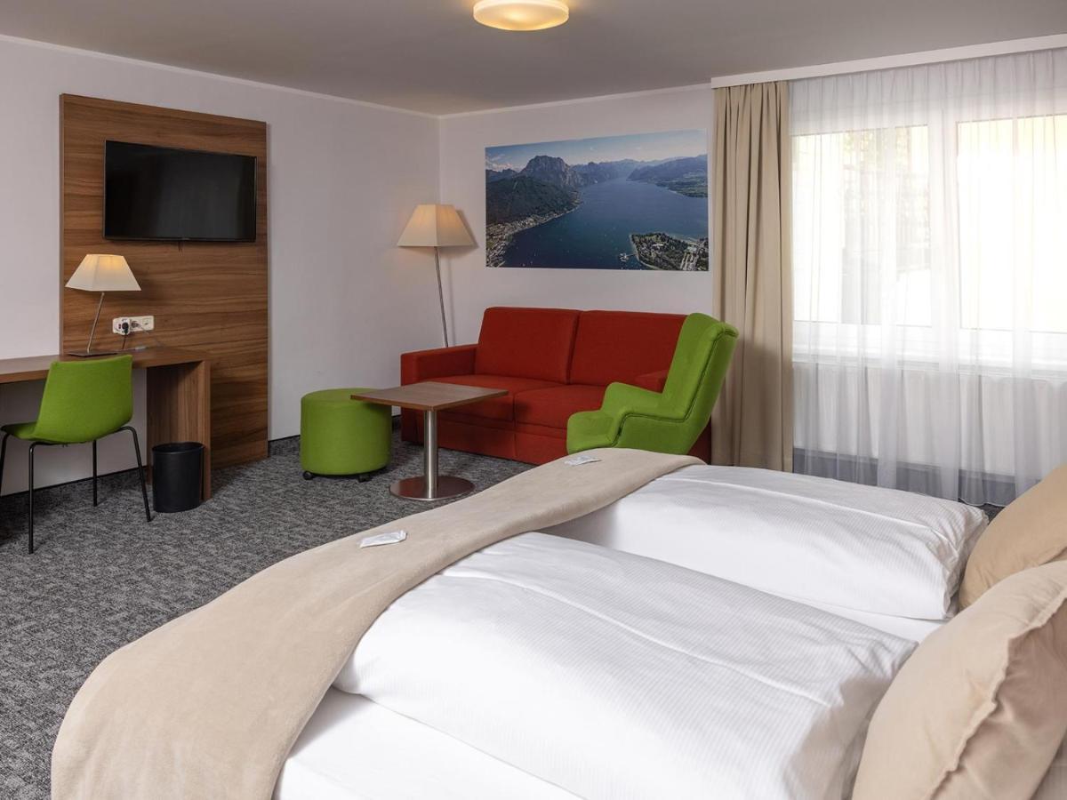 Seehotel Im Weyer Gmunden Exterior photo
