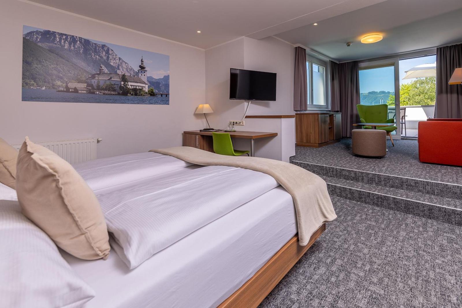 Seehotel Im Weyer Gmunden Exterior photo