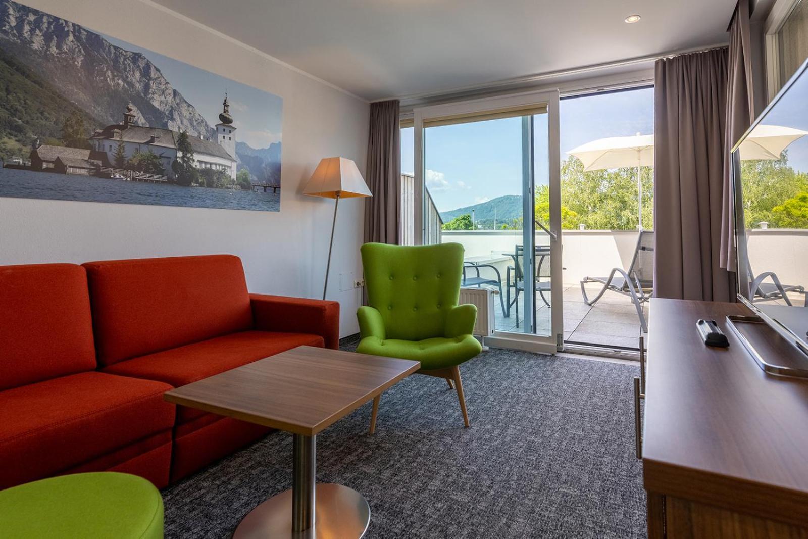 Seehotel Im Weyer Gmunden Exterior photo